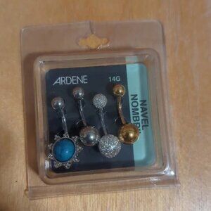 ⭐️ 5/ $25 Ardene Navel belly button ring set Brand New